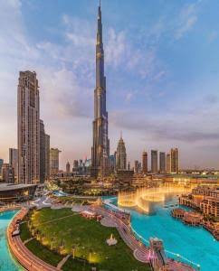 Shopping & Sky-High Views